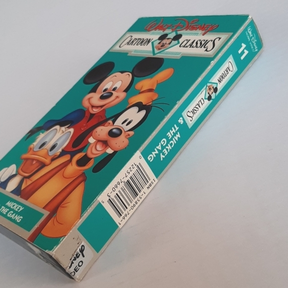 Walt Disney Cartoon Classics #1 Here's Mickey & #11 Mickey & The Gang VHS Bundle - Picture 5 of 13